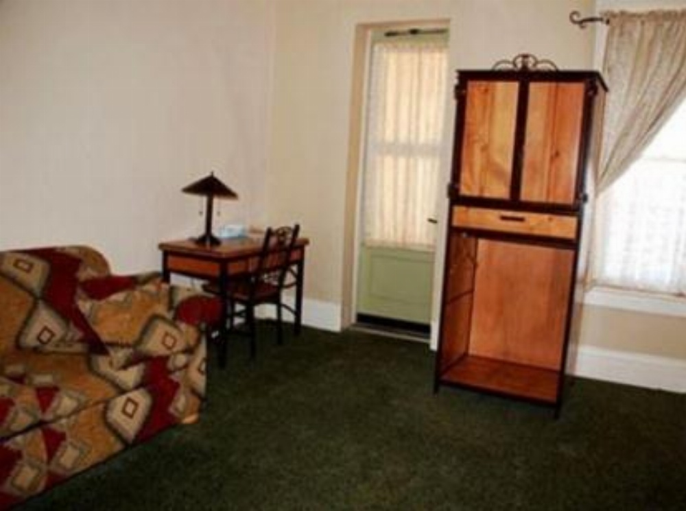 Room image 2